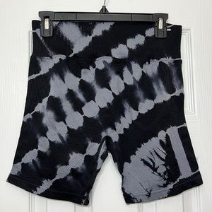 PINK Victoria’s Secret Grey & Black biker shorts! Size large. Can fit a size M/L